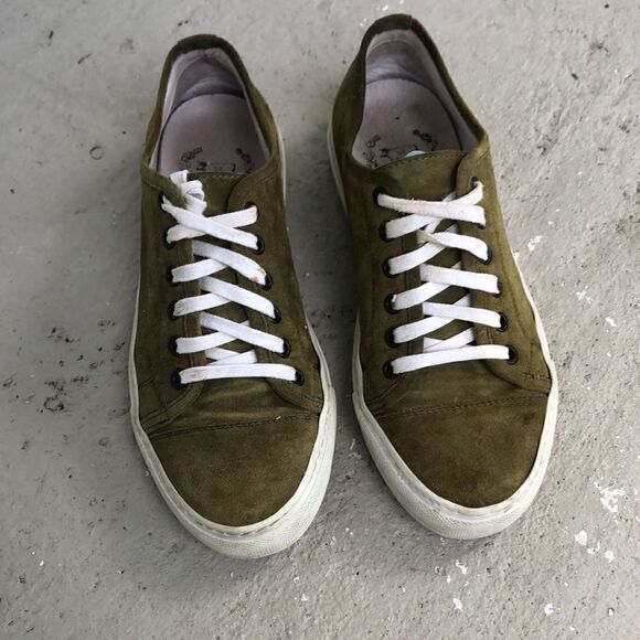 DelToro sneakers